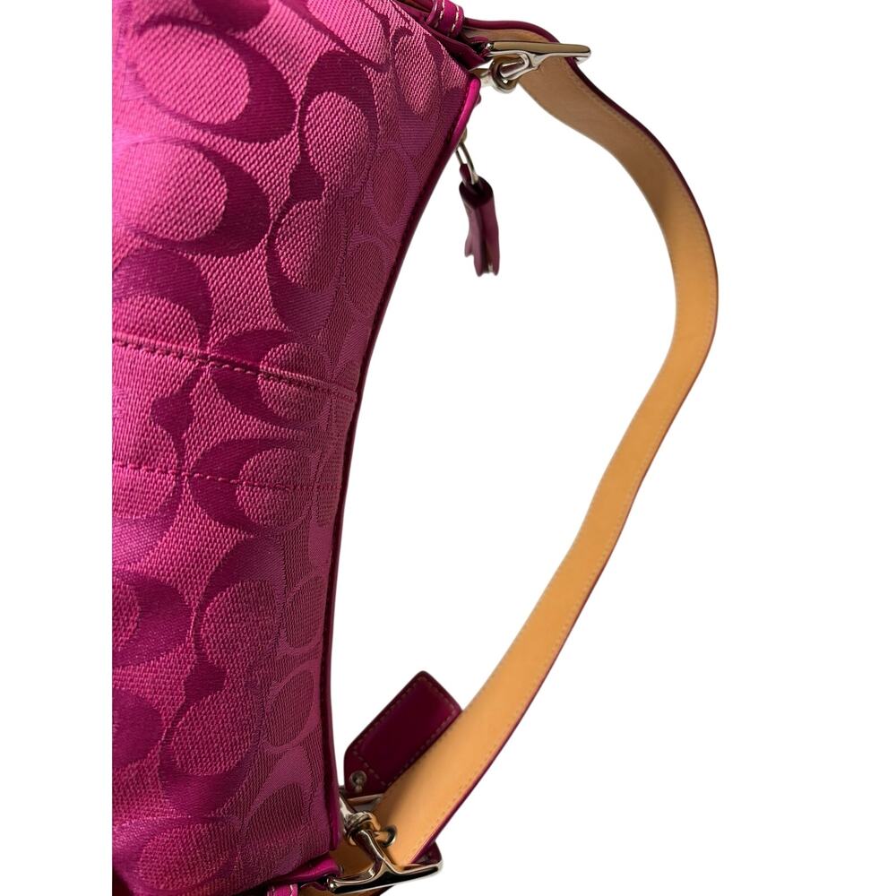 Coach Hampton Signature Baguette Demi Shoulder Purse in HOT PINK 6371 - Picture 3 of 16